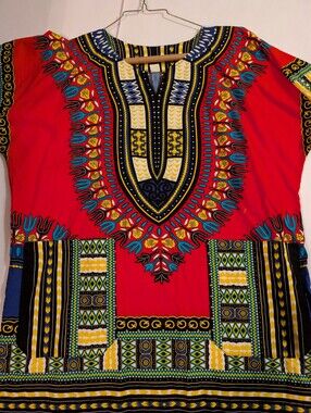 Dashiki Red Tunic with Vibrant Tribal Print Sz L